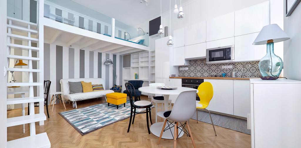 Standard Apartment By Hi5 - Chainbridge Budapest Exterior photo